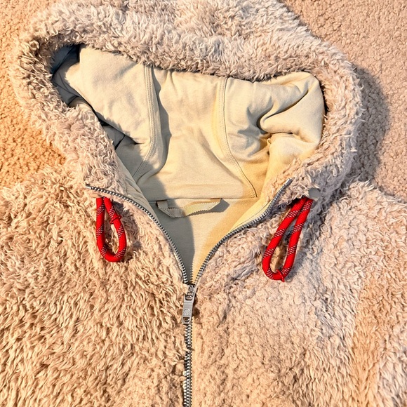 Lululemon Oh So Sherpa Half Zip pullover jacket - Picture 5 of 9